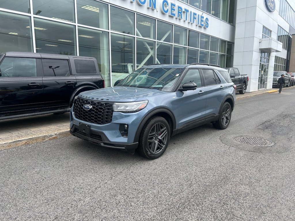 Ford Explorer ST-Line |  | SPÉCIAL DÉMO 3.99% | 2.3 ECOBOOST | 2025 à Brossard, Québec - 1 - w1024h768px