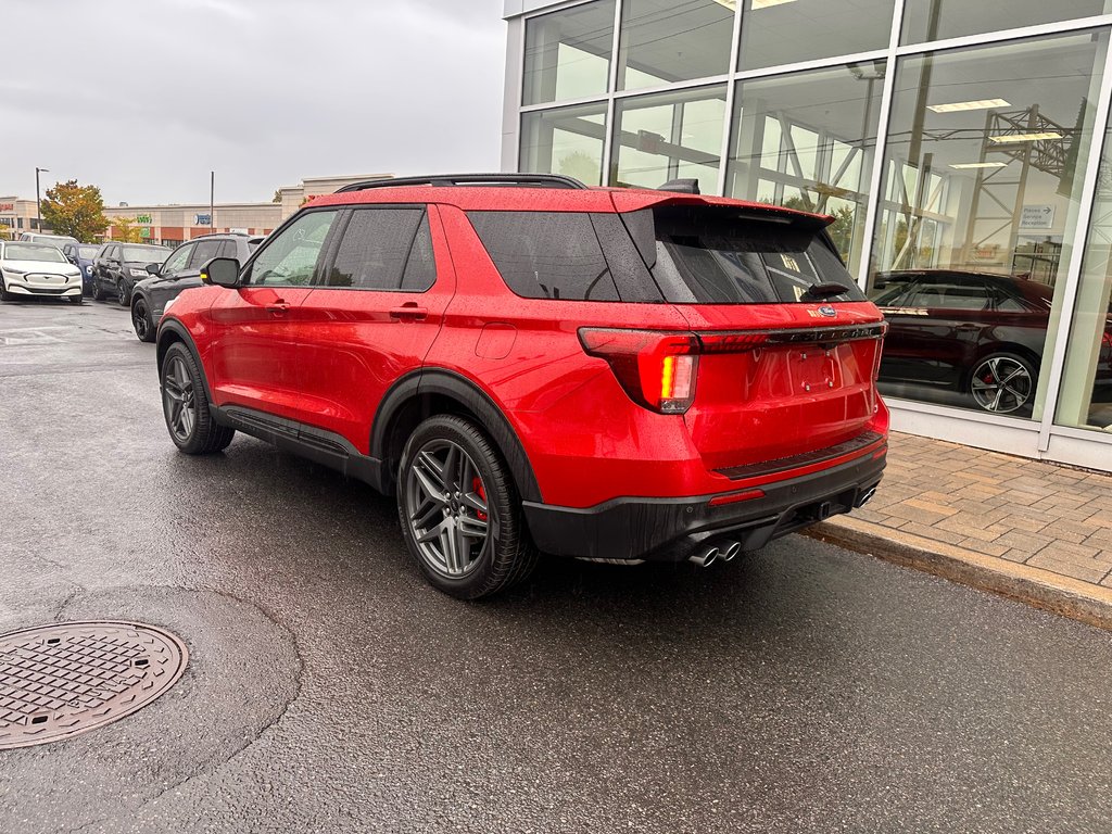 2025 Ford Explorer in Brossard, Quebec - 5 - w1024h768px