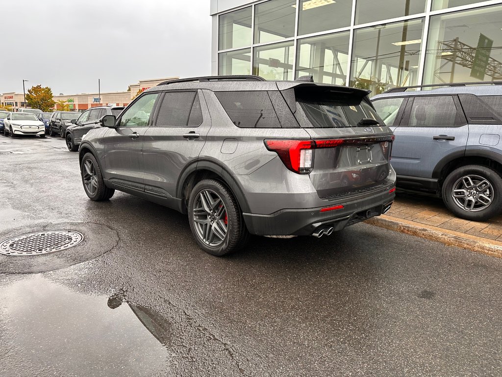 2025 Ford Explorer in Brossard, Quebec - 7 - w1024h768px