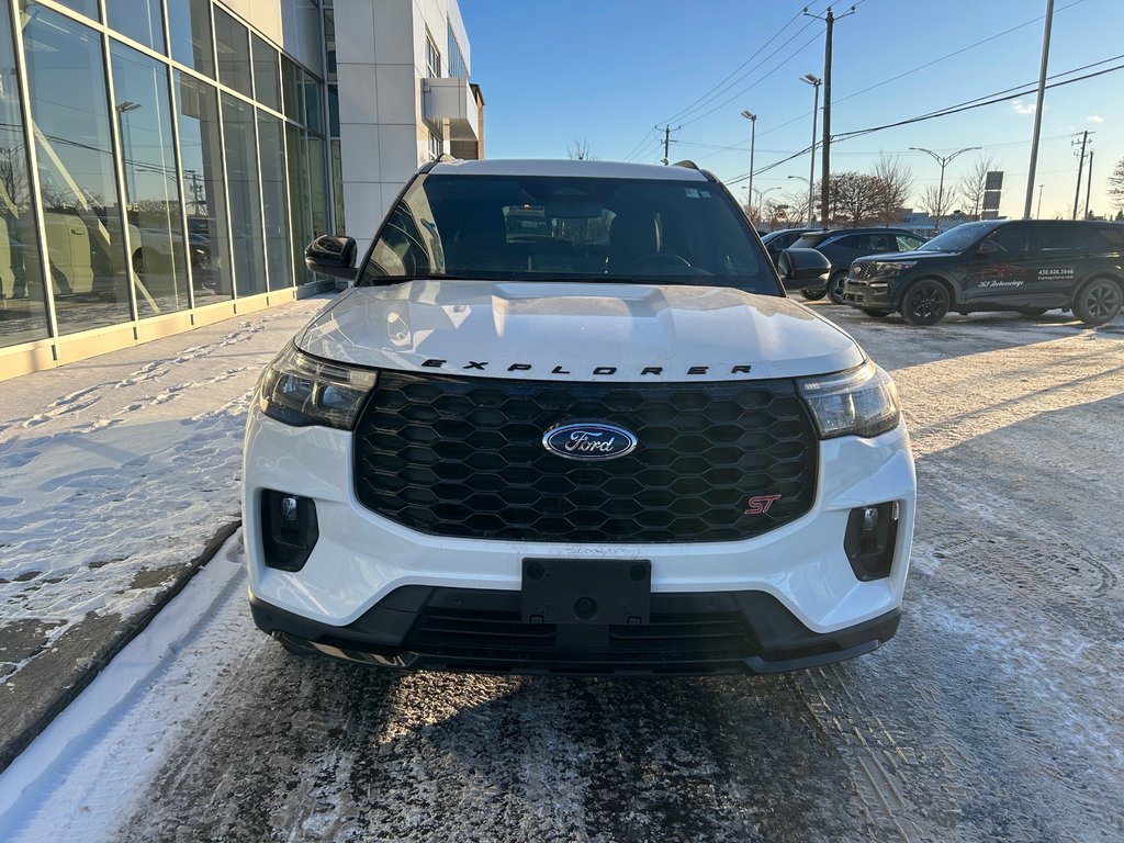 2025 Ford Explorer in Brossard, Quebec - 3 - w1024h768px