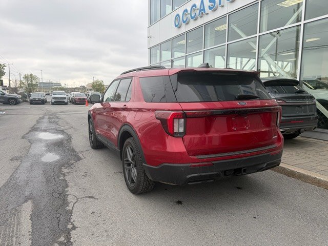 2026 Ford Explorer in Brossard, Quebec - 7 - w1024h768px