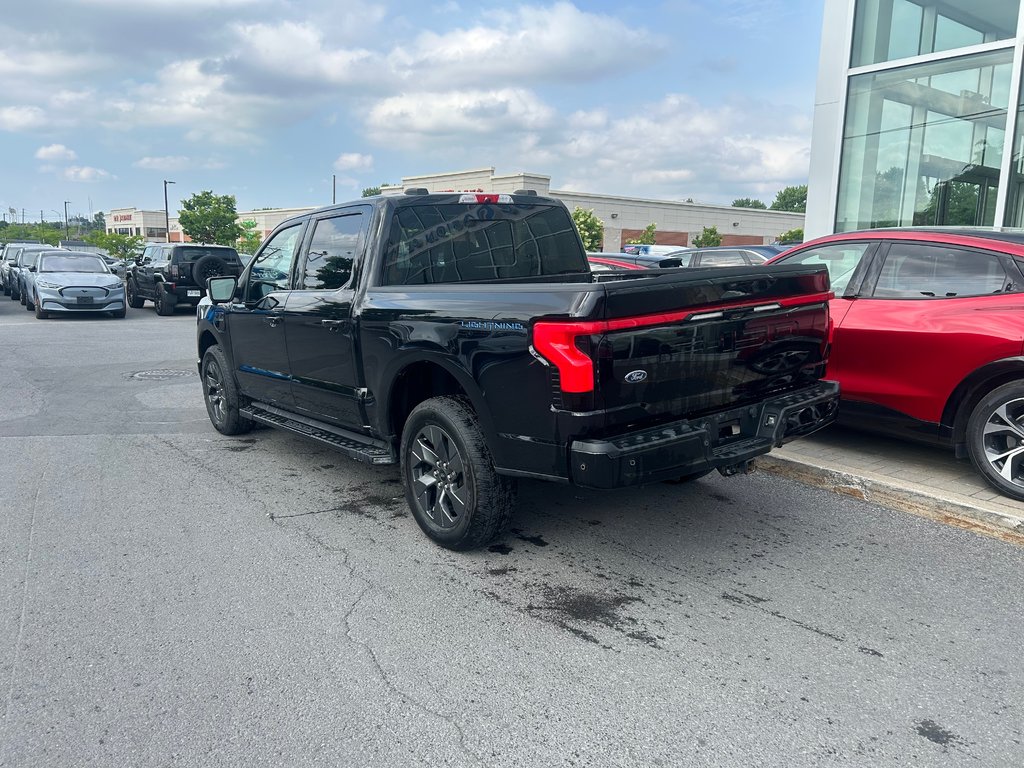 Ford F-150 Lightning  2022 à Brossard, Québec - 7 - w1024h768px