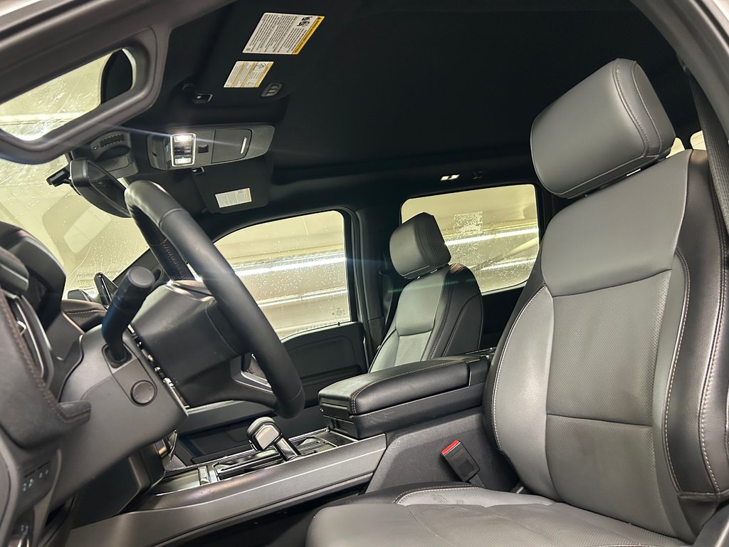 2023 Ford F-150 Lightning in Brossard, Quebec - 11 - w1024h768px