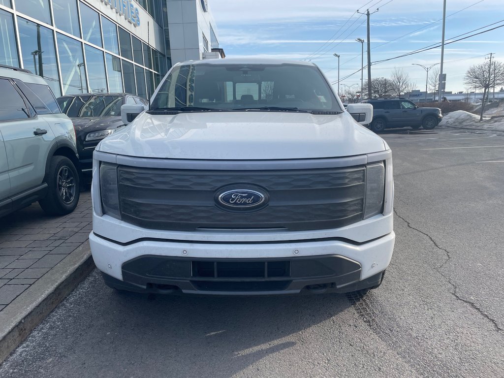 Ford F-150 Lightning  2023 à Brossard, Québec - 3 - w1024h768px
