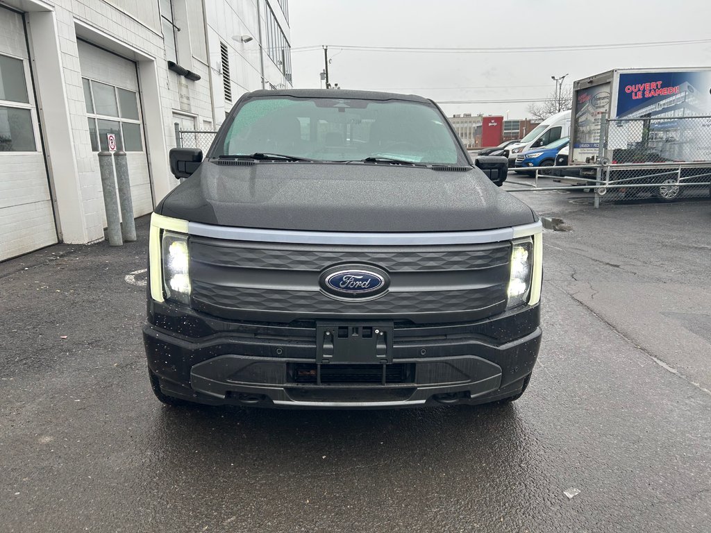 2023 Ford F-150 Lightning in Brossard, Quebec - 3 - w1024h768px