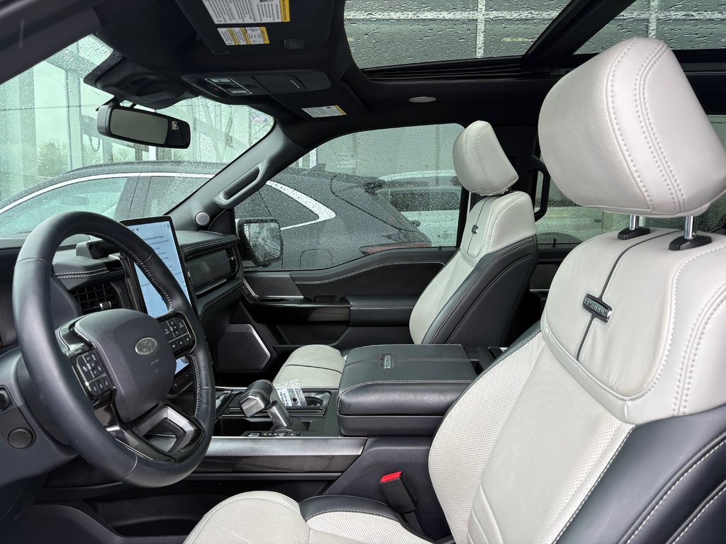 2023 Ford F-150 Lightning in Brossard, Quebec - 11 - w1024h768px