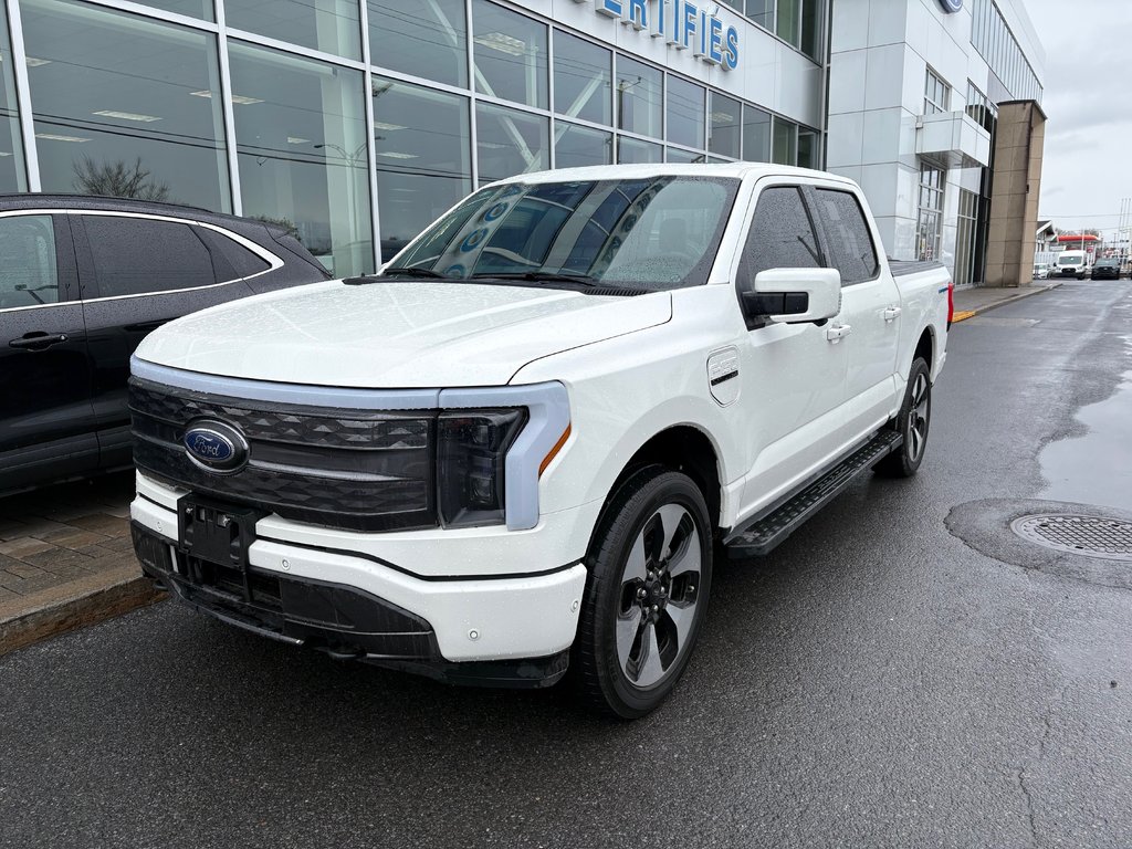2023 Ford F-150 Lightning in Brossard, Quebec - 1 - w1024h768px