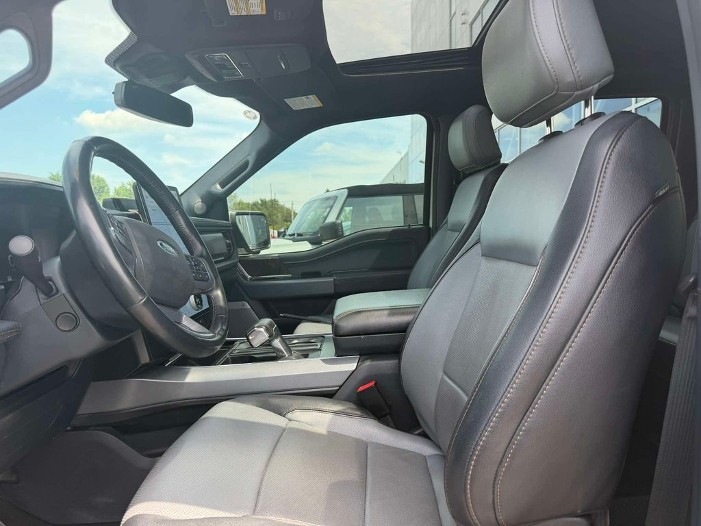 Ford F-150 Lightning  2023 à Brossard, Québec - 15 - w1024h768px