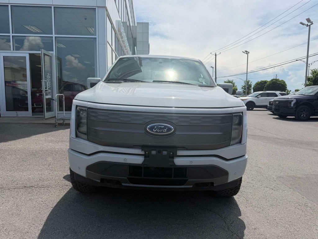 Ford F-150 Lightning  2023 à Brossard, Québec - 3 - w1024h768px