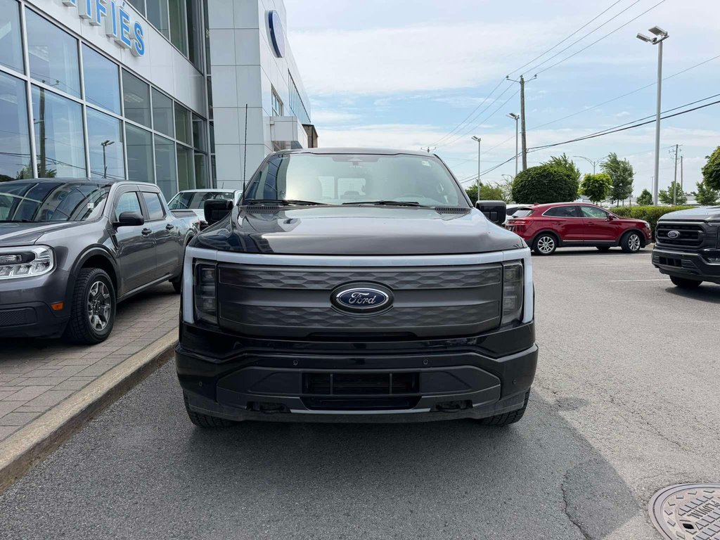 2023 Ford F-150 Lightning in Brossard, Quebec - 3 - w1024h768px