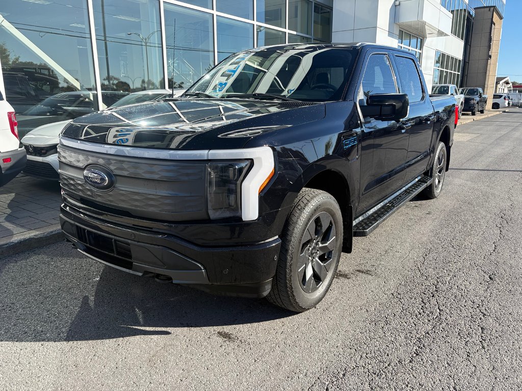 2023 Ford F-150 Lightning LARIAT | TAUX 3.99%| 515KM | TOIT PANO | AUDIO B&O in Brossard, Quebec - 1 - w1024h768px