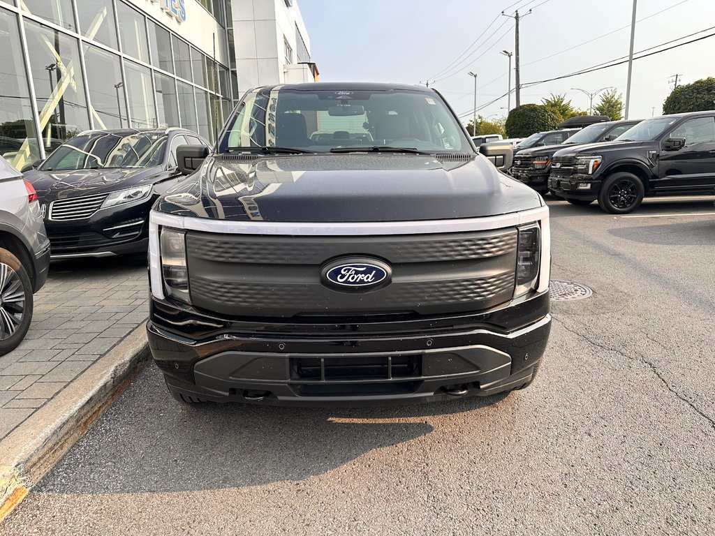 2024 Ford F-150 Lightning in Brossard, Quebec - 3 - w1024h768px