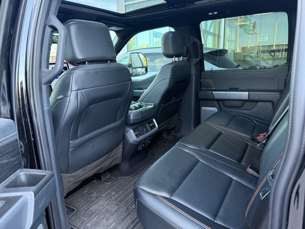 2024 Ford F-150 Lightning LARIAT | LONG RANGE | MAX TOW | TOIT PANO | in Brossard, Quebec - 13 - w1024h768px