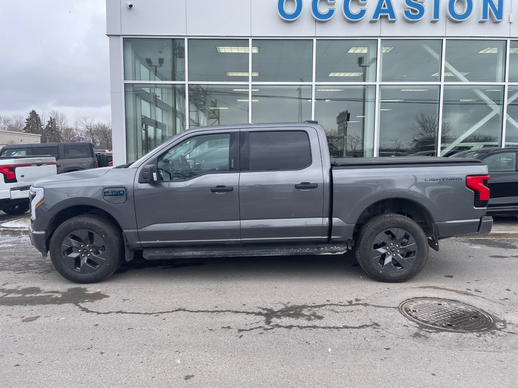 Ford F-150 Lightning  2024 à Brossard, Québec - 5 - w1024h768px