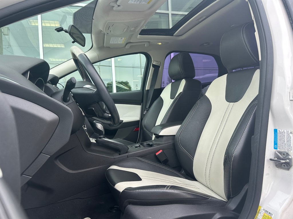 2013 Ford Focus in Brossard, Quebec - 11 - w1024h768px