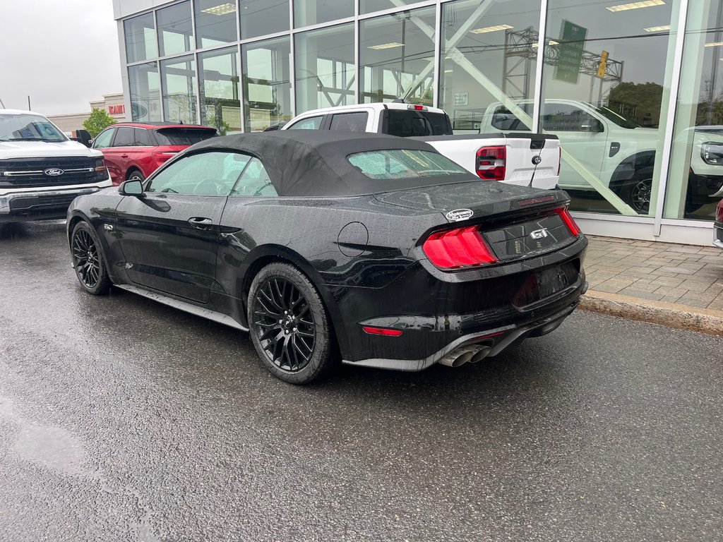 Ford Mustang convertible  2020 à Brossard, Québec - 5 - w1024h768px