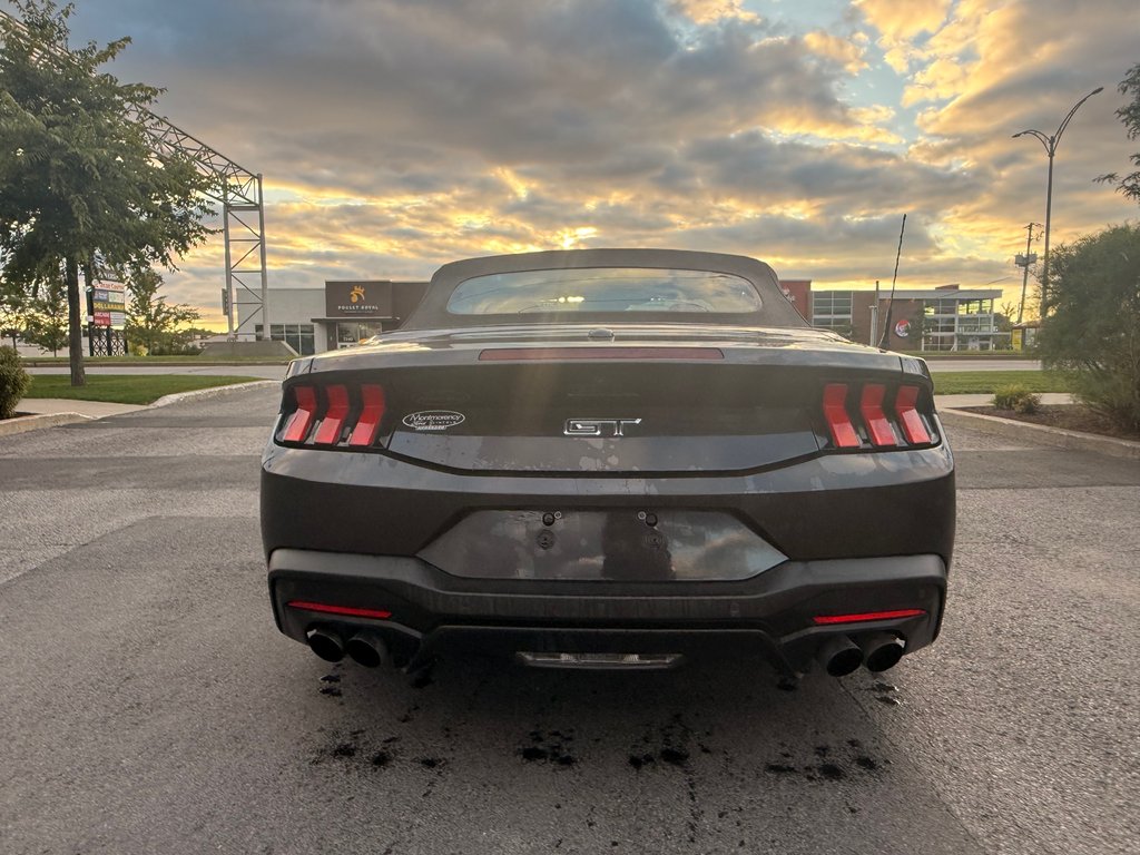 2024 Ford Mustang convertible in Brossard, Quebec - 9 - w1024h768px