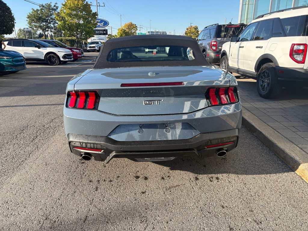 2026 Ford Mustang convertible GT Premium | SPÉCIAL DÉMO 4.99% | 401A | AUTO | in Brossard, Quebec - 9 - w1024h768px