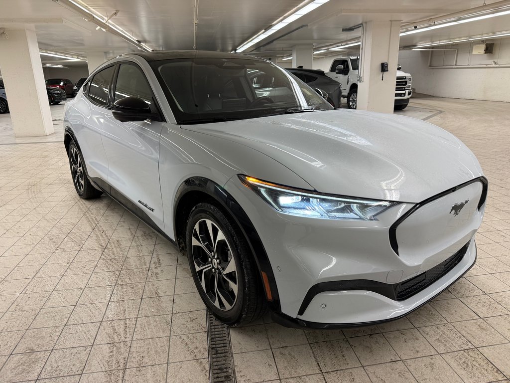 2021 Ford Mustang Mach-E in Brossard, Quebec - 7 - w1024h768px