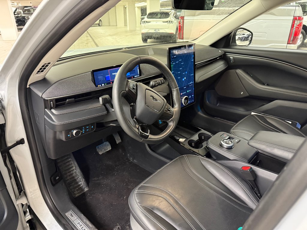 2021 Ford Mustang Mach-E in Brossard, Quebec - 9 - w1024h768px