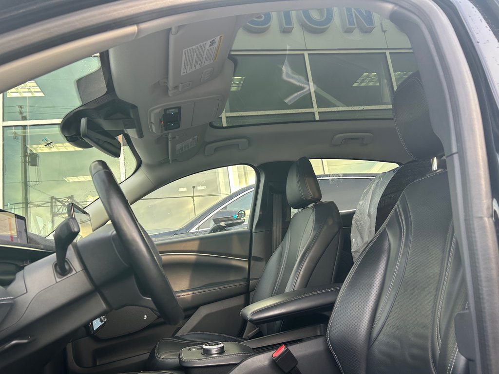 2021 Ford Mustang Mach-E in Brossard, Quebec - 11 - w1024h768px