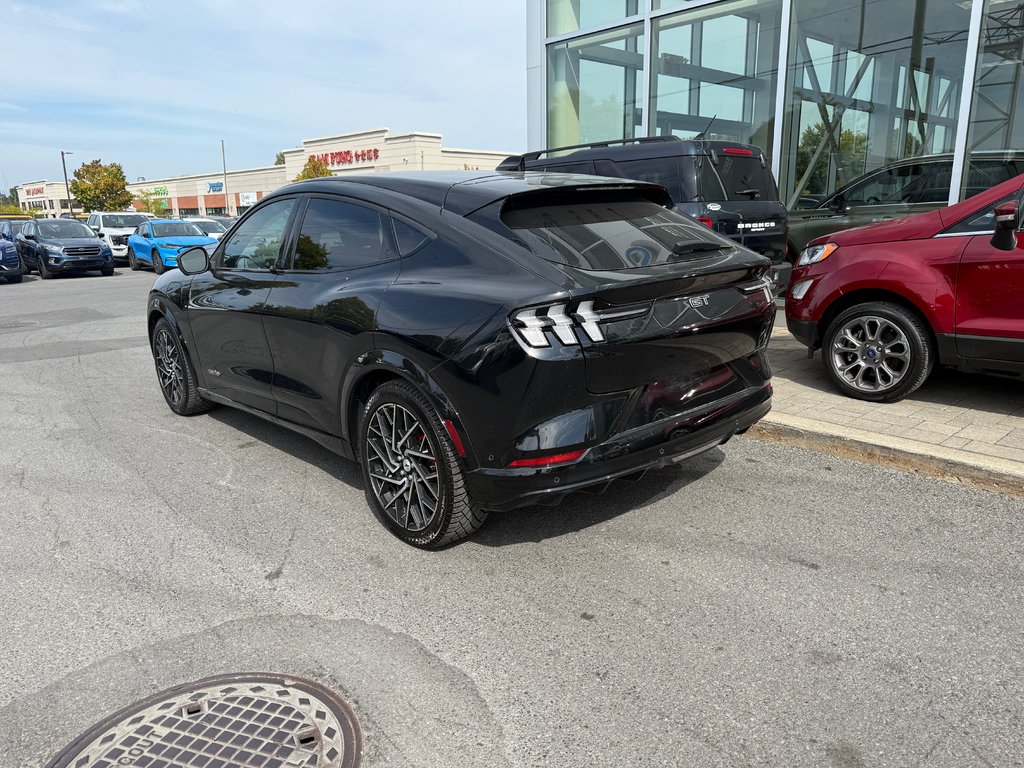 2023 Ford Mustang Mach-E in Brossard, Quebec - 5 - w1024h768px