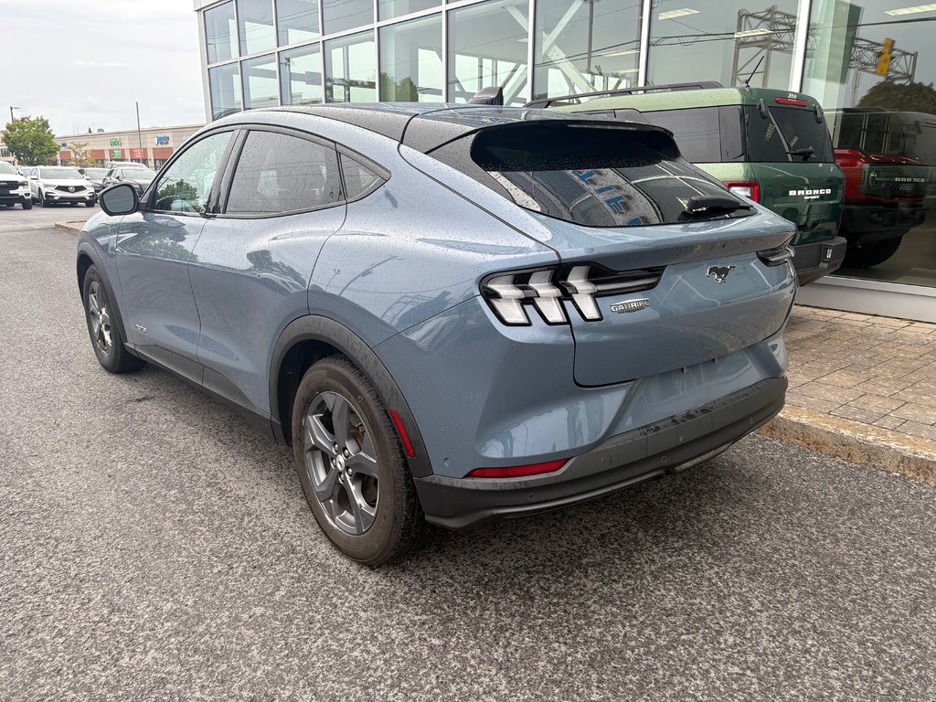 Ford Mustang Mach-E  2023 à Brossard, Québec - 7 - w1024h768px