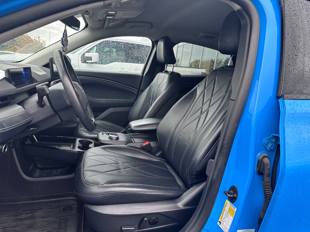 2023 Ford Mustang Mach-E in Brossard, Quebec - 11 - w1024h768px