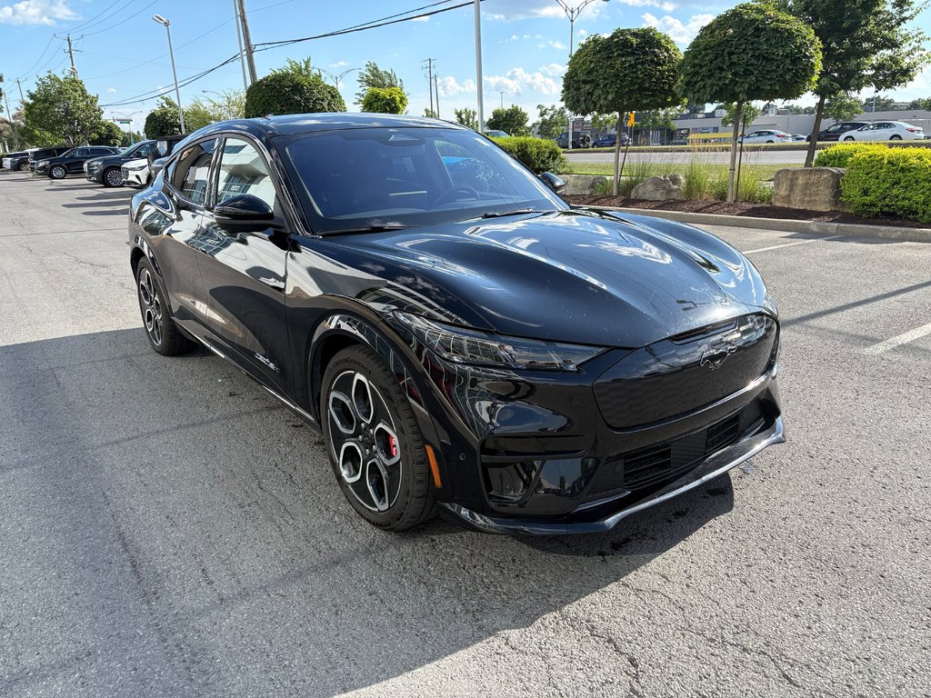 2024 Ford Mustang Mach-E in Brossard, Quebec - 5 - w1024h768px