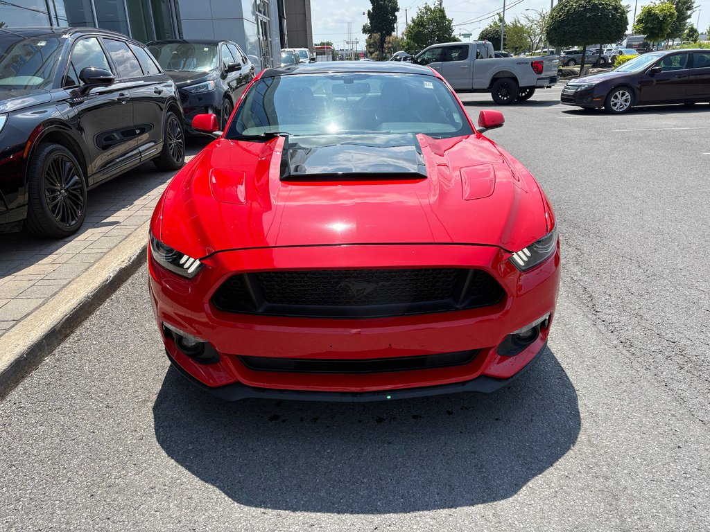 2017 Ford Mustang in Brossard, Quebec - 7 - w1024h768px