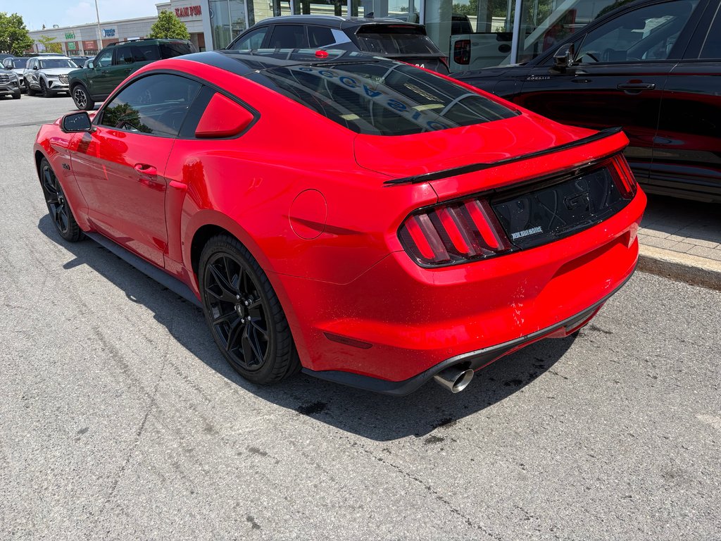 2017 Ford Mustang in Brossard, Quebec - 5 - w1024h768px