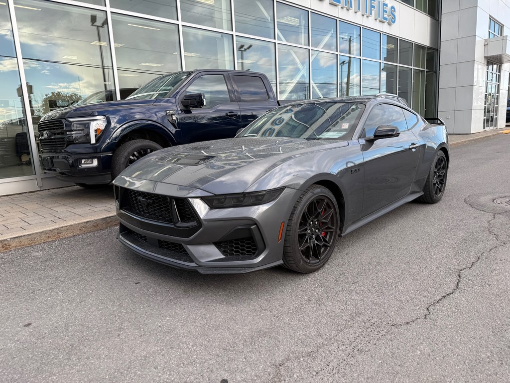 2024 Ford Mustang in Brossard, Quebec - 1 - w1024h768px