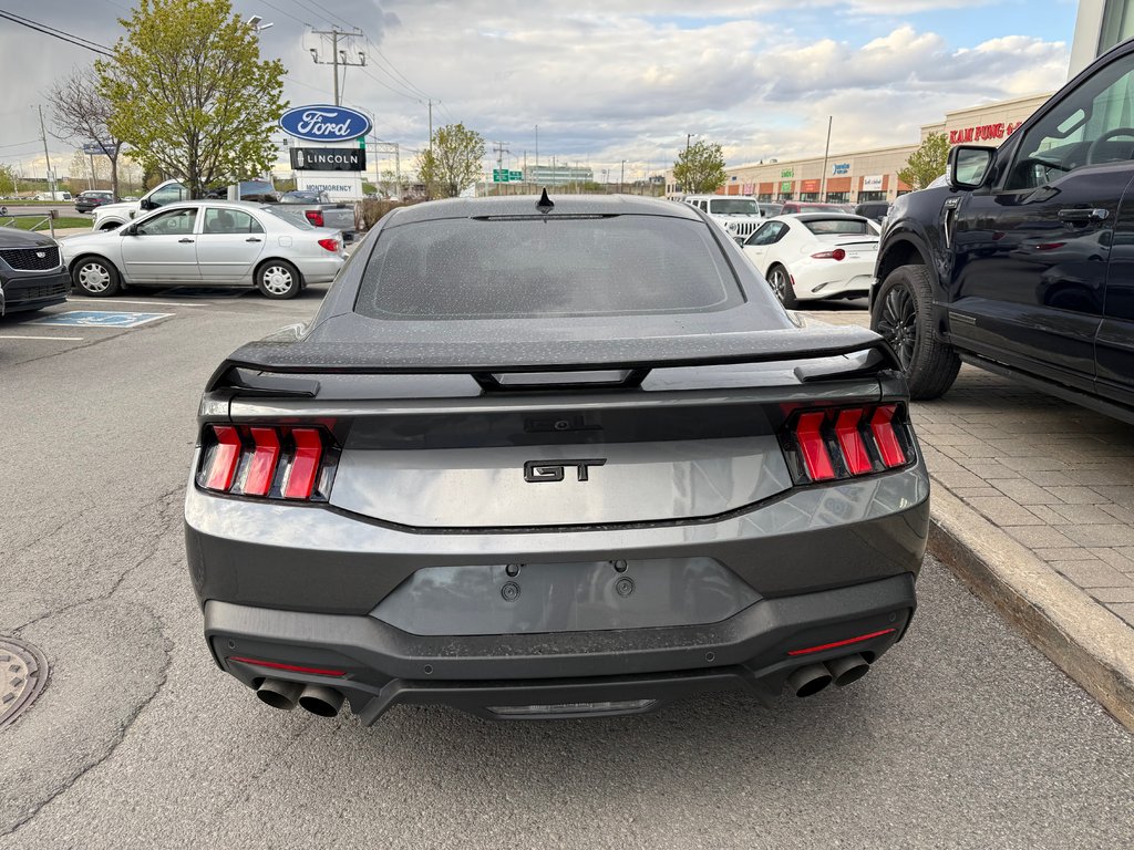 2024 Ford Mustang in Brossard, Quebec - 9 - w1024h768px