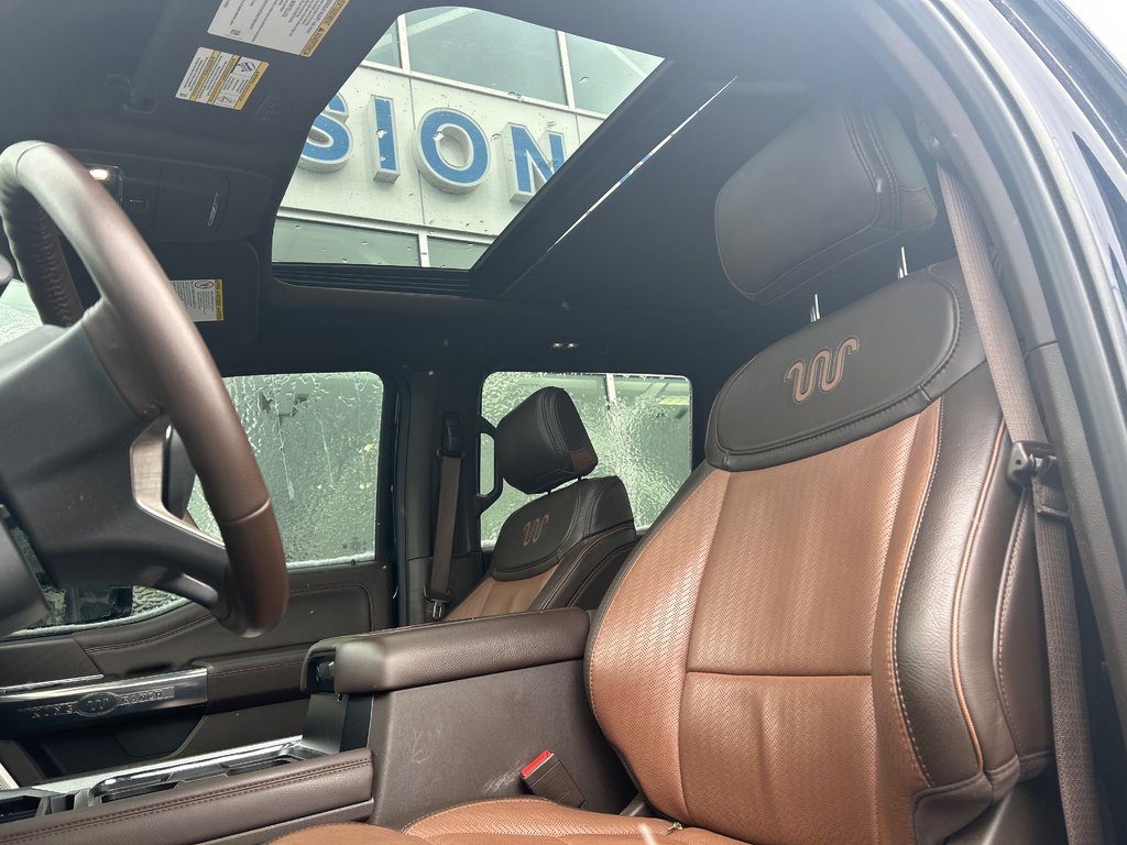 Ford Super Duty F-250 SRW  2025 à Brossard, Québec - 11 - w1024h768px