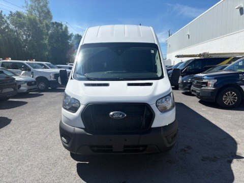 2023 Ford Transit Cargo Van in Brossard, Quebec - 3 - w1024h768px