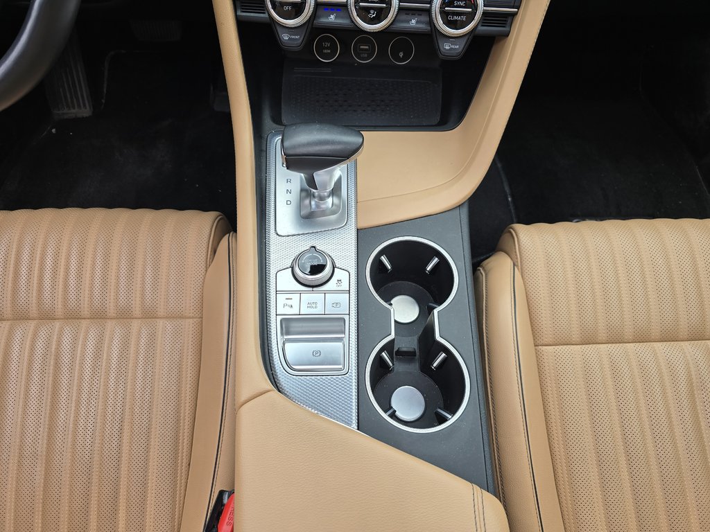 2023 GENESIS G70 3.3T ADVANCED 365HP CUIR TOIT NAV in Montréal, Quebec - 14 - w1024h768px