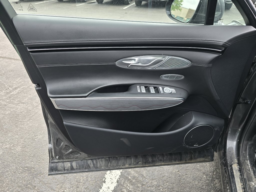 GENESIS GV70 2.5T ADVANCED PLUS HUD NAV CAM 360 CUIR TOIT PANO 2023 à Montréal, Québec - 9 - w1024h768px