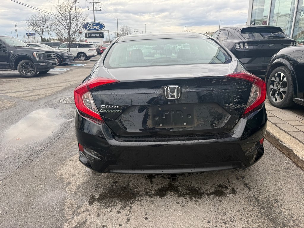 2017 Honda Civic Sedan in Brossard, Quebec - 9 - w1024h768px