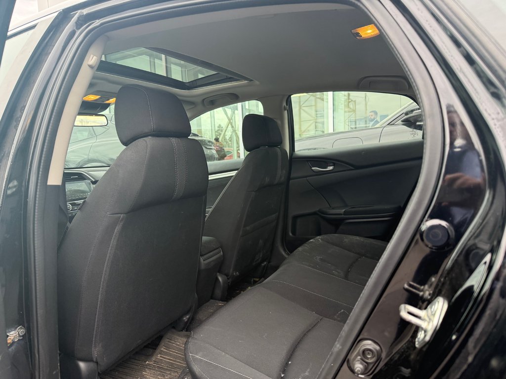2017 Honda Civic Sedan in Brossard, Quebec - 13 - w1024h768px