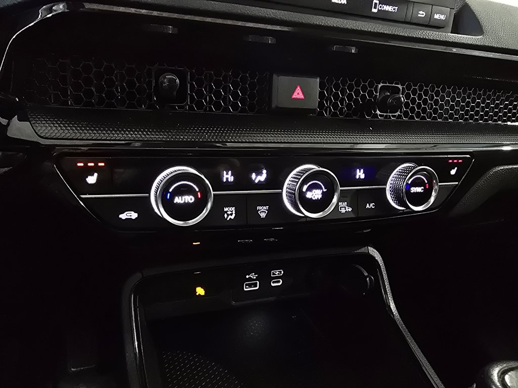 2023 Honda CR-V SPORT CARPLAY TOIT VOLANT CHAUFFANT in Montréal, Quebec - 13 - w1024h768px