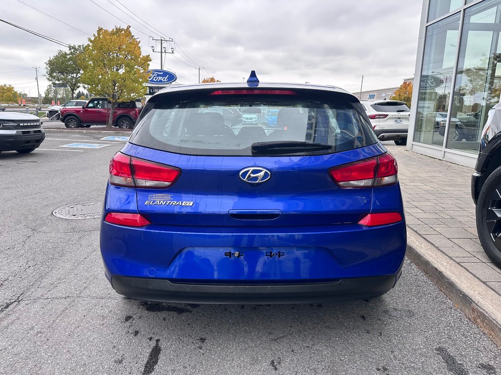 2020 Hyundai Elantra GT in Brossard, Quebec - 7 - w1024h768px