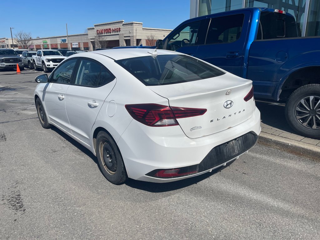 Hyundai Elantra Preferred | VOLANT CHAUFFANT | CARPLAY | DÉMARREUR 2019 à Brossard, Québec - 7 - w1024h768px