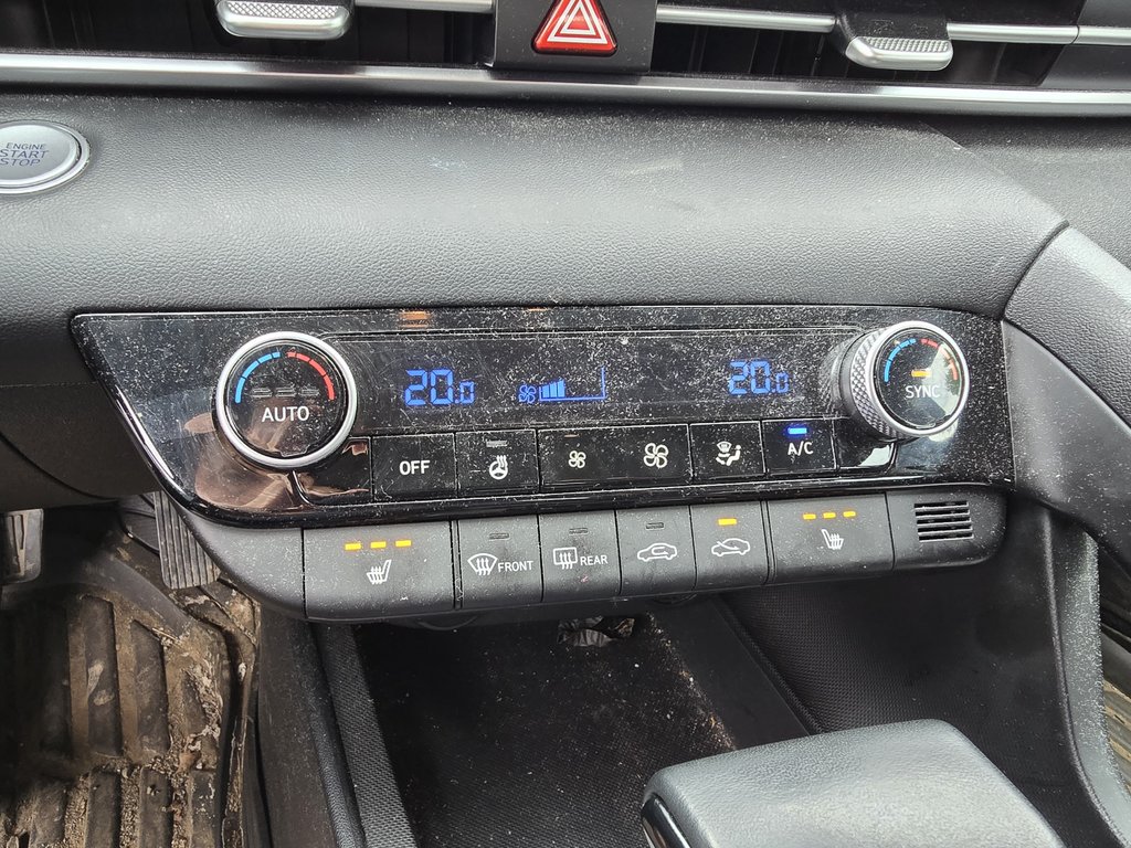 Hyundai Elantra PREFERRED SUN&TECH TOIT OUVRANT CAMERA CARPLAY MAG 2022 à Montréal, Québec - 9 - w1024h768px
