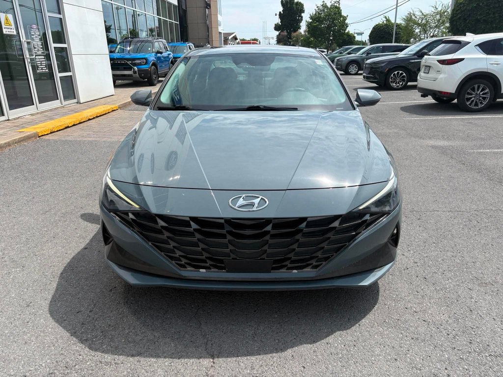2023 Hyundai Elantra in Brossard, Quebec - 3 - w1024h768px