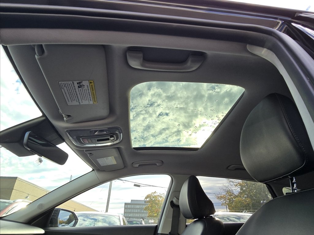 2025 Hyundai KONA ELECTRIC ULTIMATE TOIT CUIR BOSE NAVI BLUELINK in Montréal, Quebec - 4 - w1024h768px