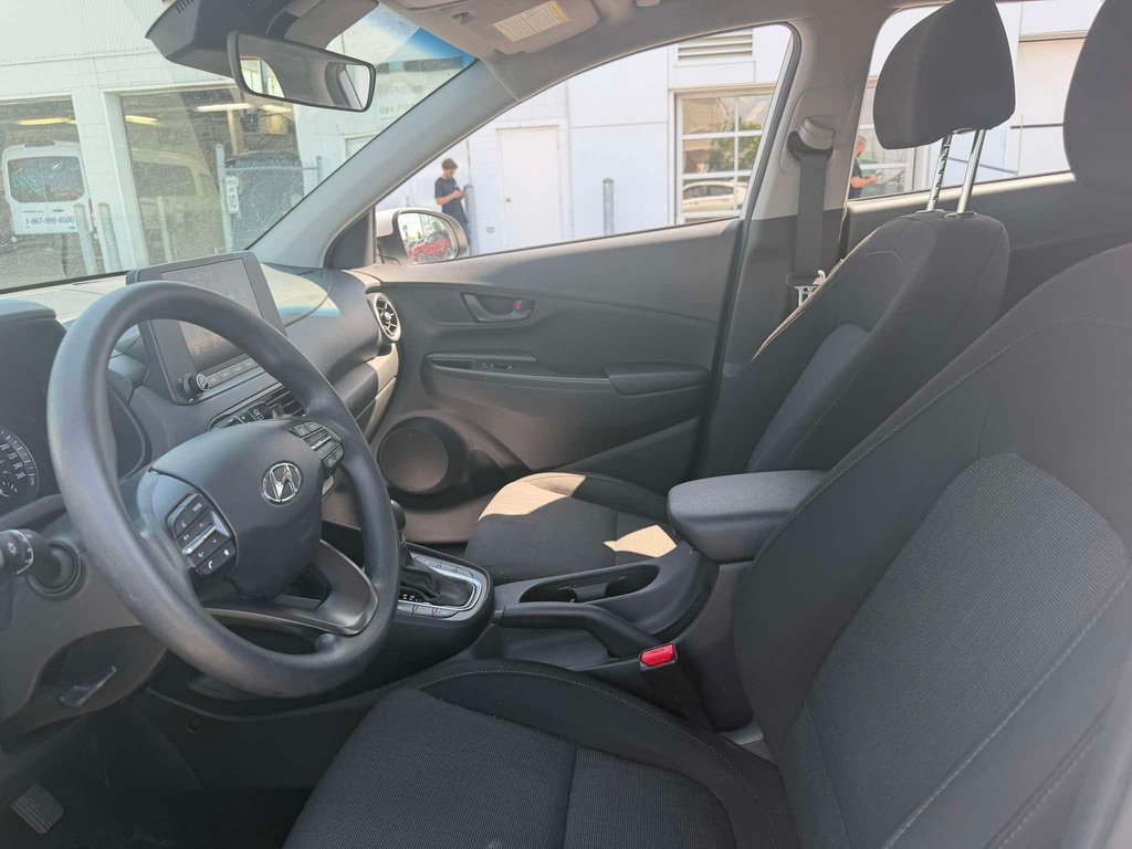 2022 Hyundai Kona in Brossard, Quebec - 13 - w1024h768px