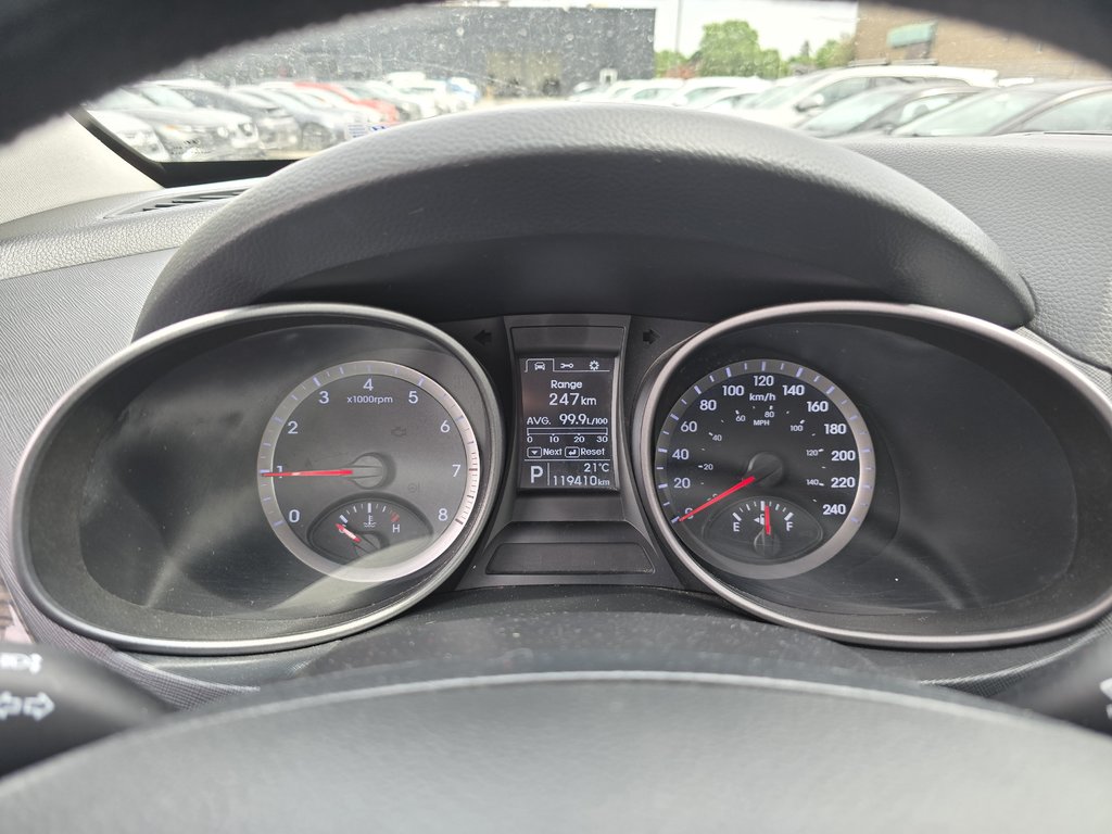 Hyundai Santa Fe Sport PREMIUM AWD SIÈGES CHAUFFANTS A/C BLUETOOTH 2014 à Montréal, Québec - 16 - w1024h768px