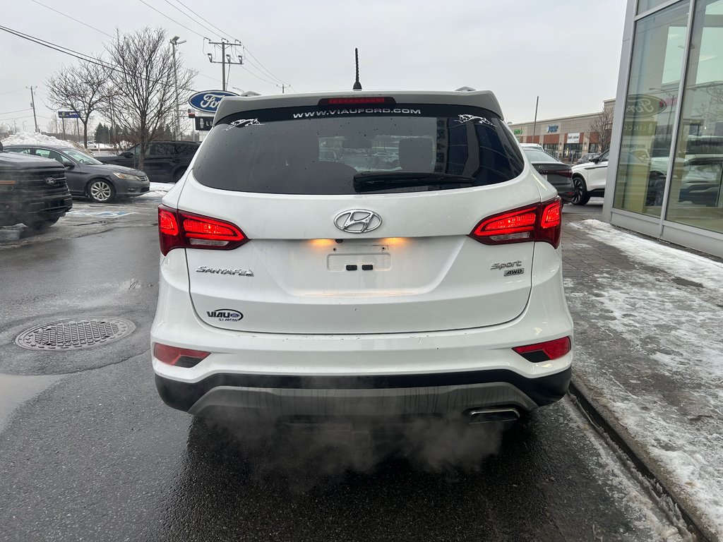 Hyundai Santa Fe Sport PREMIUM | AWD | SIÉGES CHAUFF. | CAMÉRA | 2018 à Brossard, Québec - 9 - w1024h768px