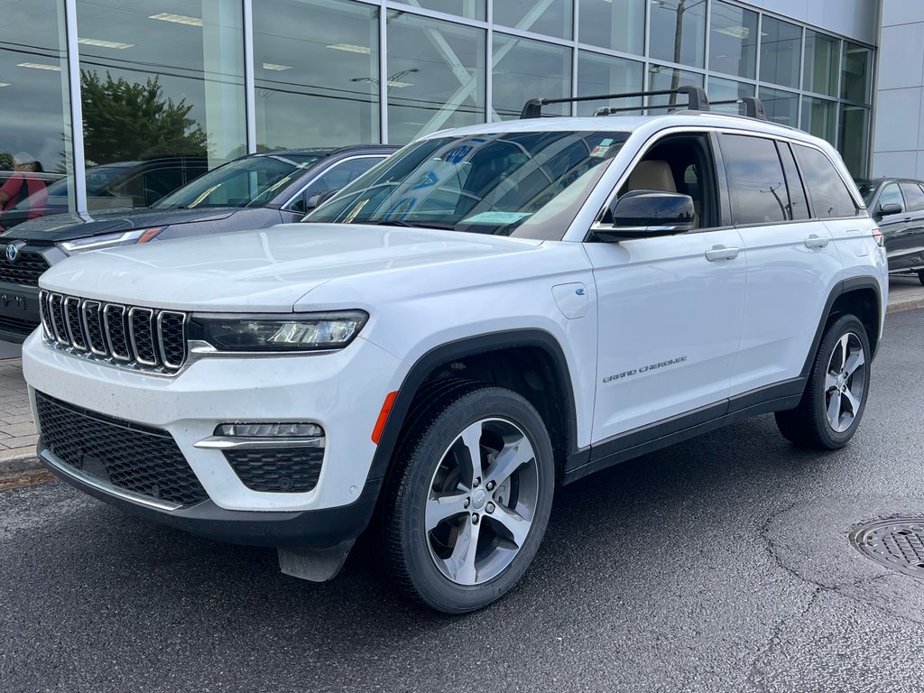 Jeep Grand Cherokee 4xe 42KM AUTONOMIE | TOIT PANO | AUDIO ALPINE | NAV | 2022 à Brossard, Québec - 1 - w1024h768px