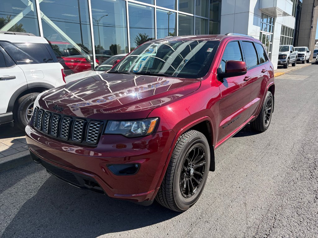 2019 Jeep Grand Cherokee Altitude | 4X4 | 3.6L V6 | TOW PACK | CARPLAY | in Brossard, Quebec - 1 - w1024h768px